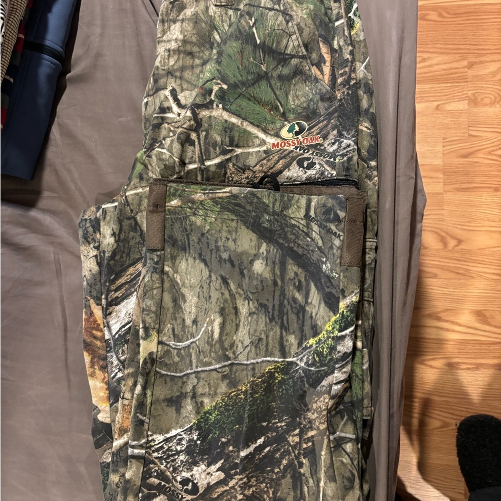 Mossy Oak Camouflage pants